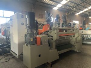 spindless-veneer-peeling-lathe