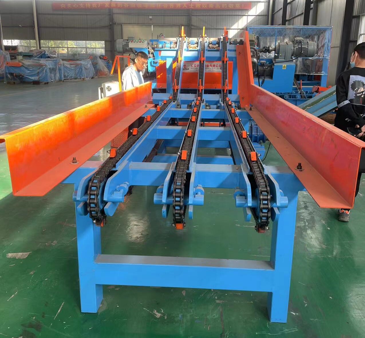 log loading machine