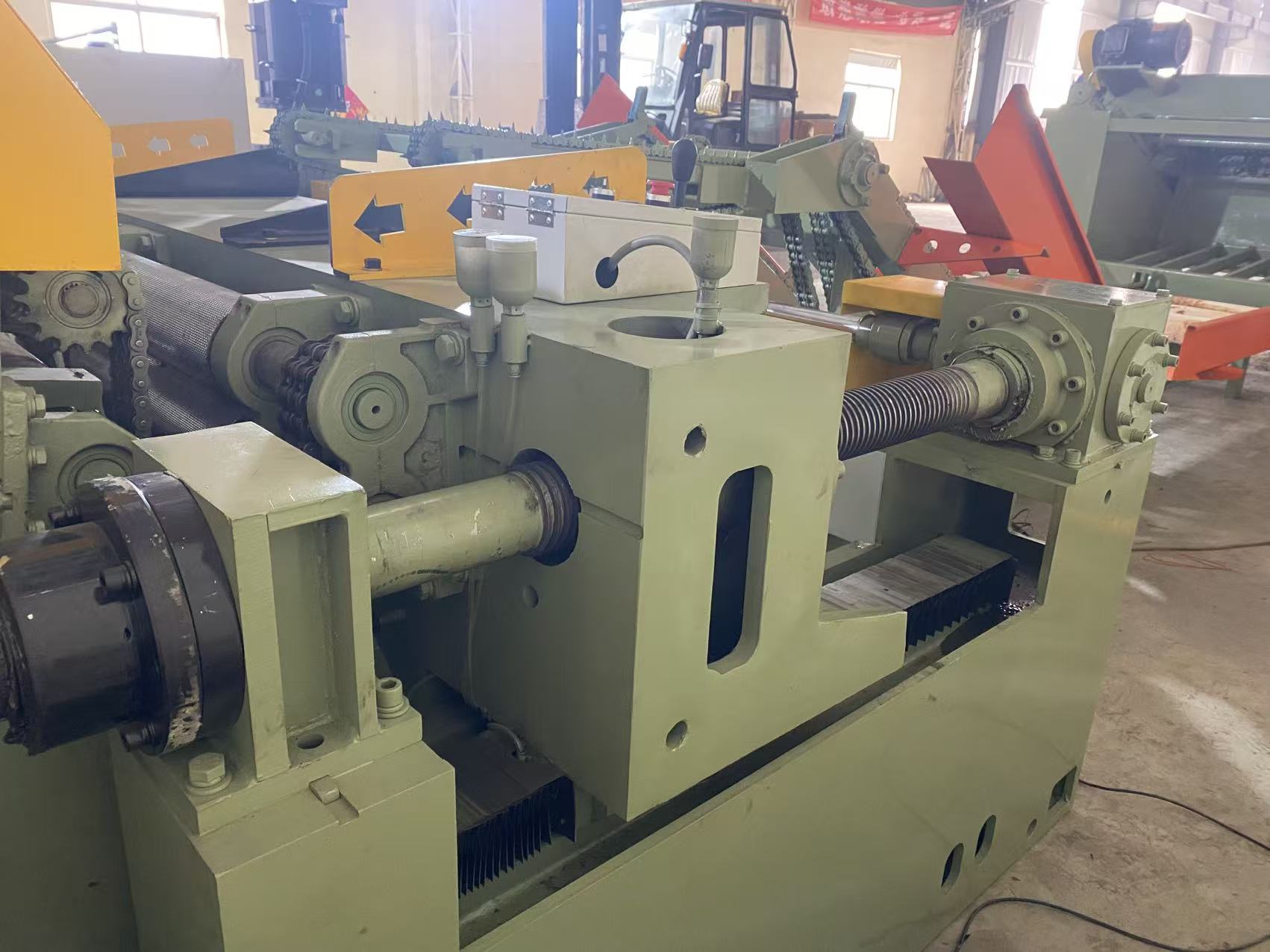 wood veneer peeling machine