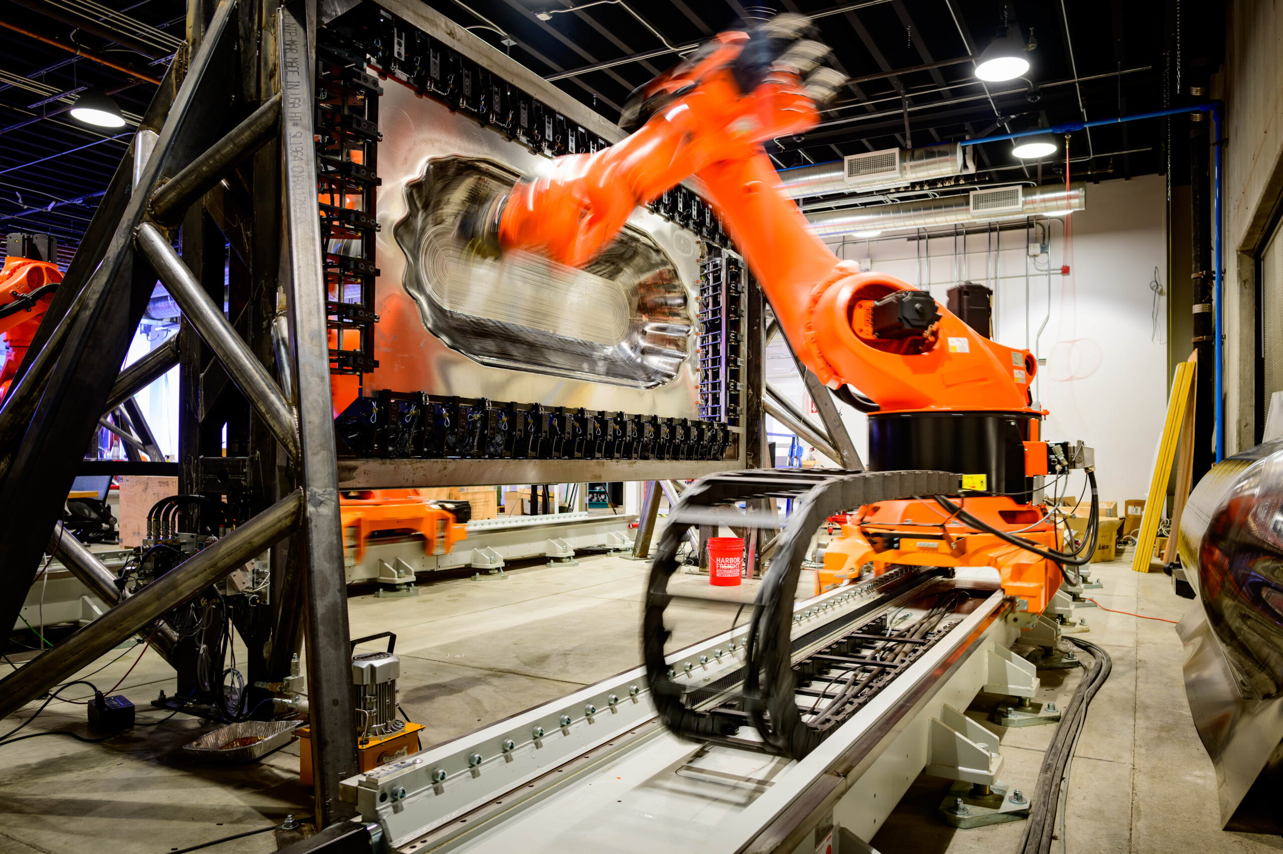 AI manufacturing software, composite and metallic molds and parts factory